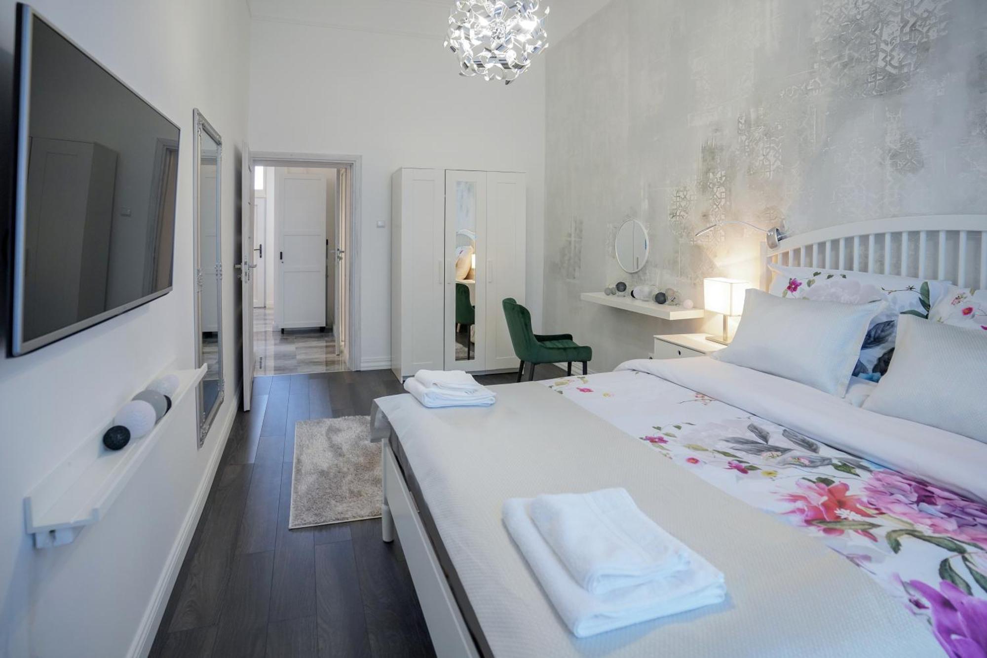 Decor Apartman Erlau Exterior foto