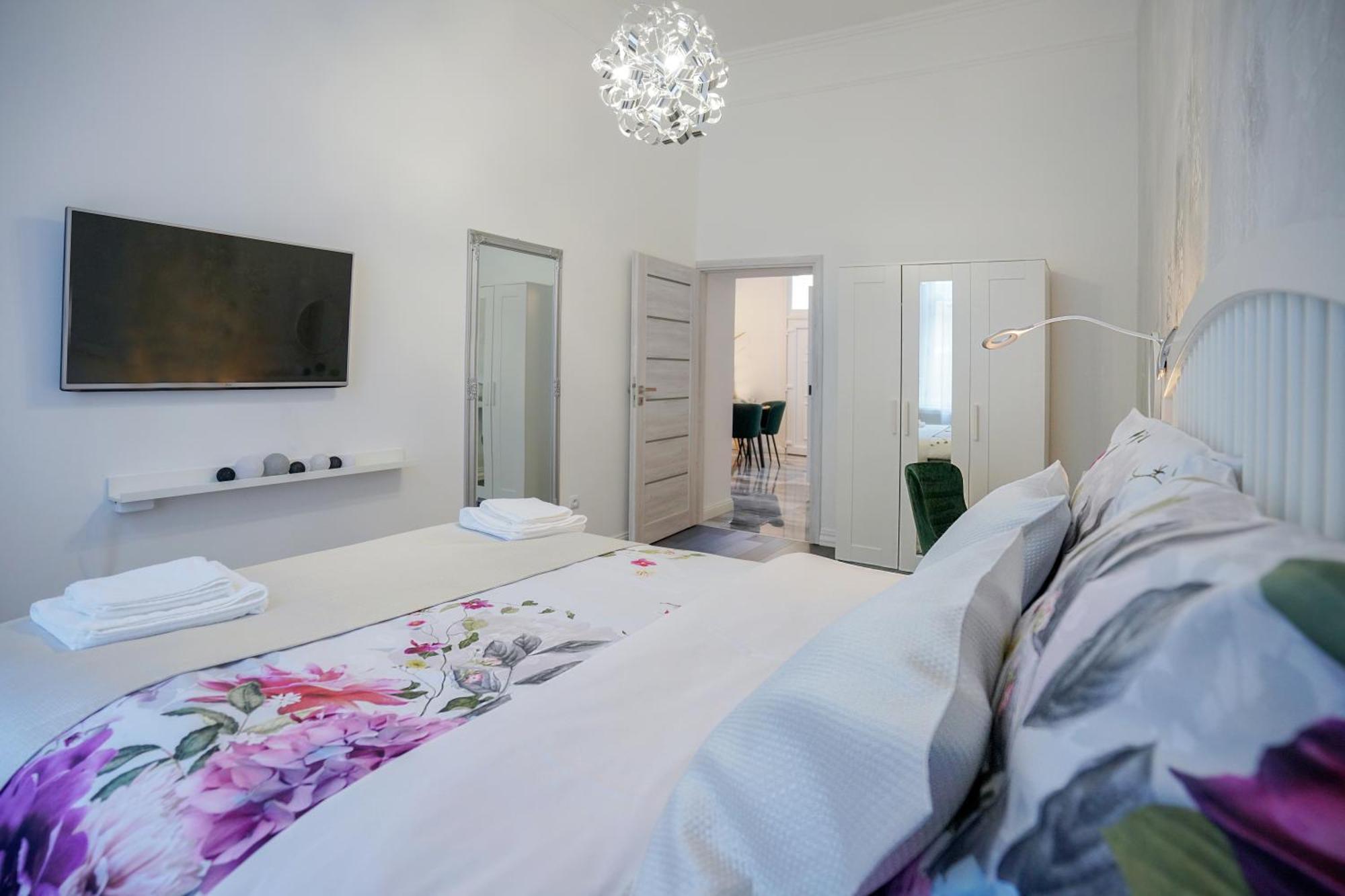 Decor Apartman Erlau Exterior foto